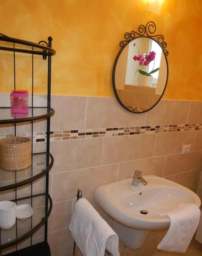 Ferienwohnung La Collina Dei Fiori Vercana 0*,
